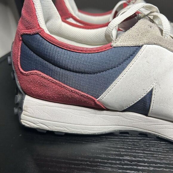 New Balance 327 Men's Size 17 White Team Red Casual Lifestyle Sneakers Shoes - Picture 2 of 14